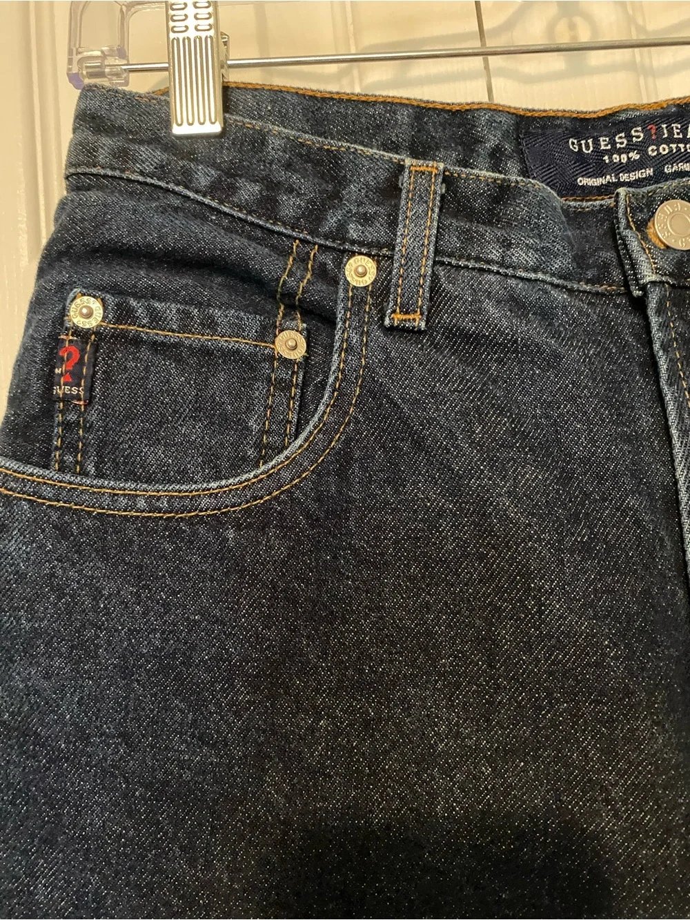 Vintage Guess Dark Blue Denim Jeans with Contrast Stitchingmade in USA100%cotton